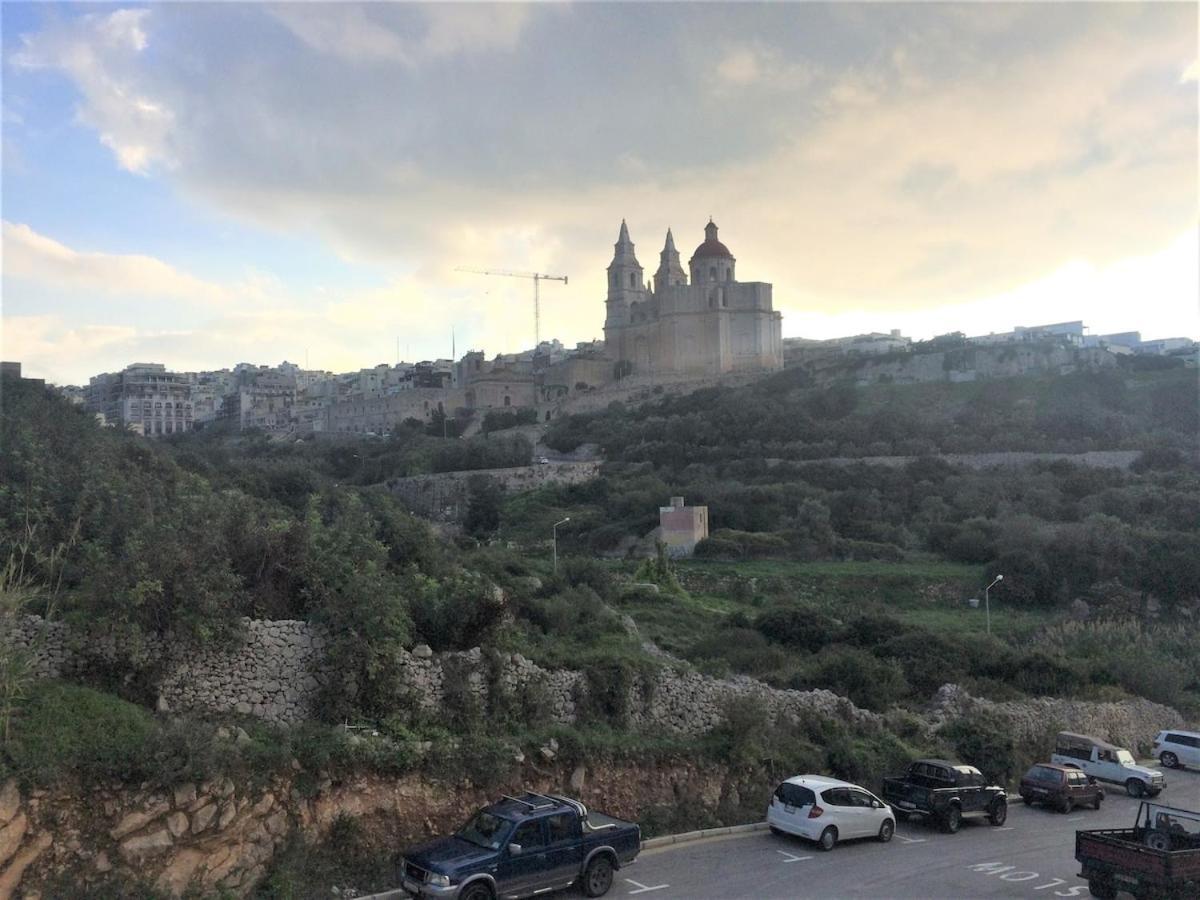 Mellieha Luxury Penthouse With Sea & Country Views Apartment Bagian luar foto